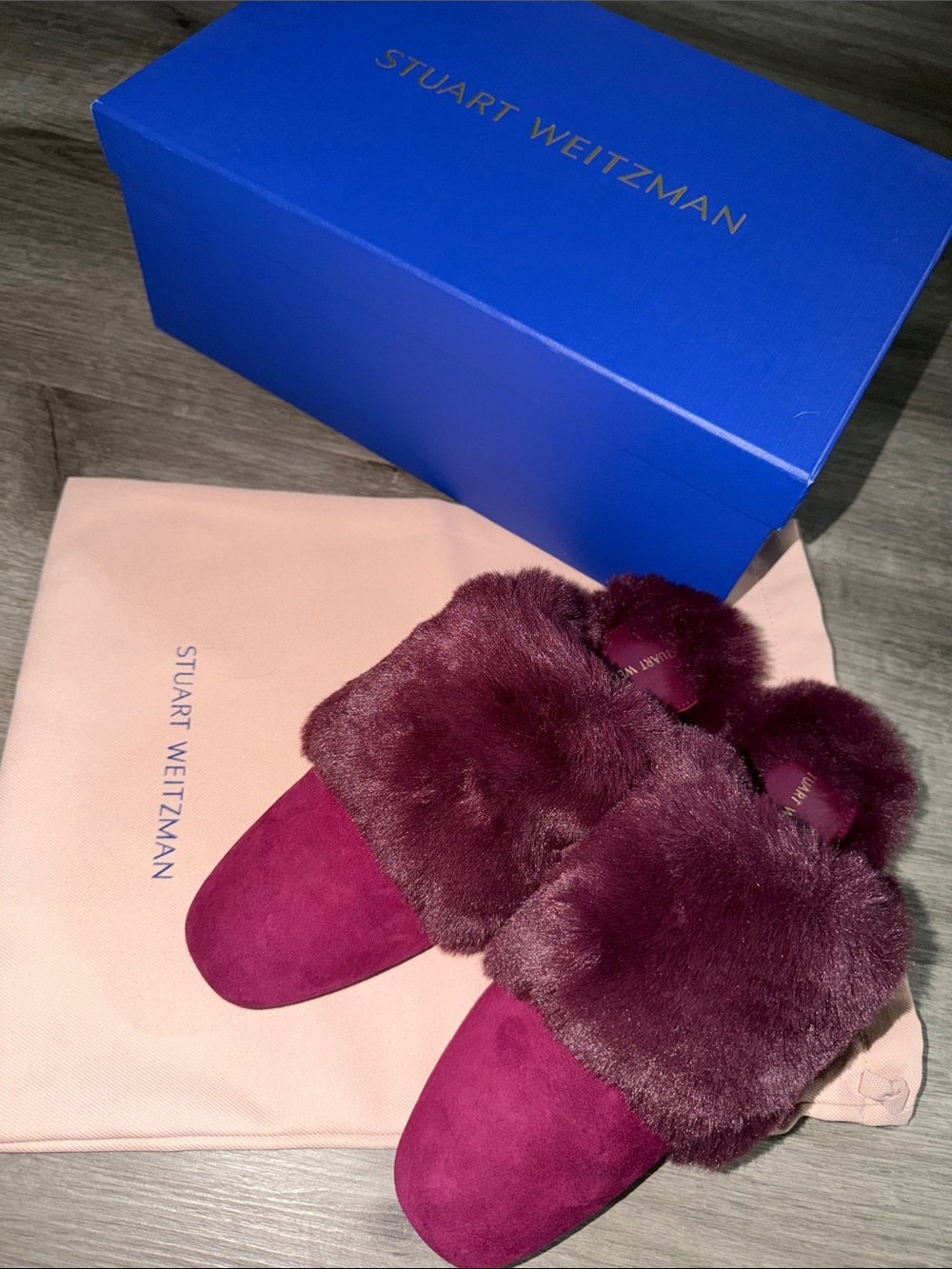 ❤️‍🔥FIRM PRICE❤️‍🔥 STUART WEITZMAN fur Mules and clogs